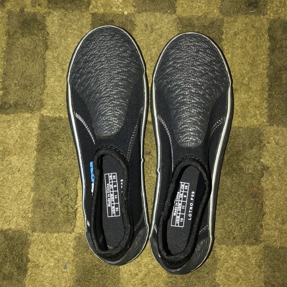 Water shoes by H20 odyssey - Picture 1 of 3